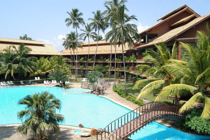 Royal Palms Beach Hotel Kalutara Exterior foto