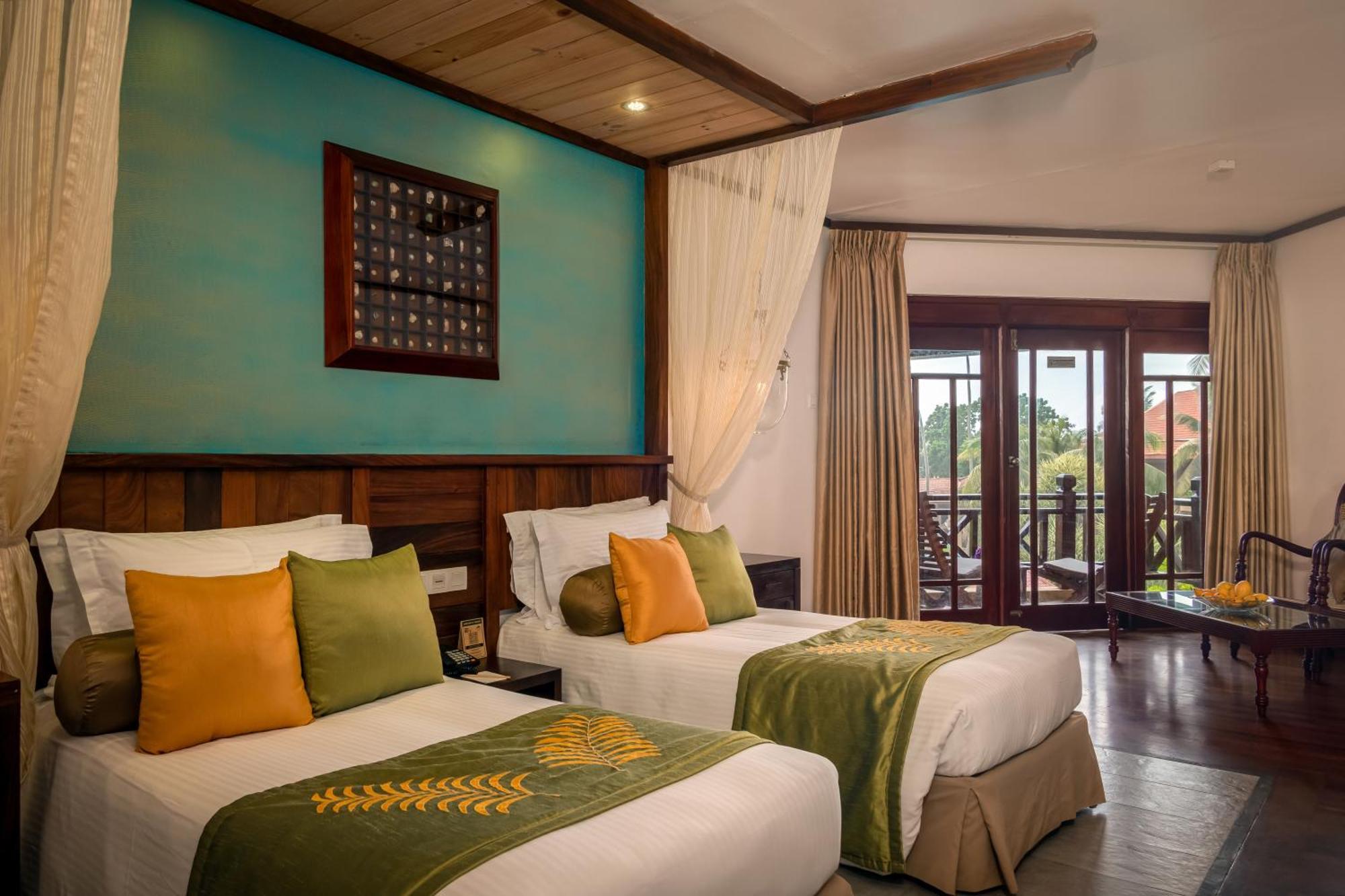 Royal Palms Beach Hotel Kalutara Exterior foto