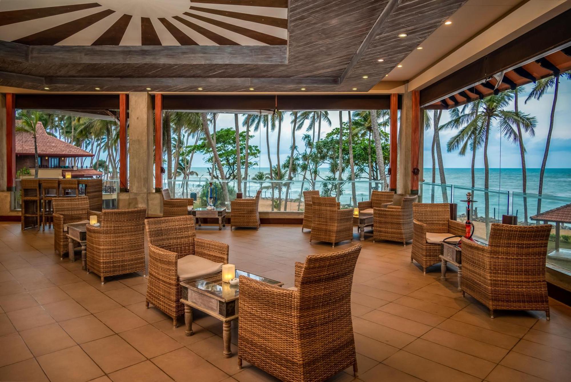 Royal Palms Beach Hotel Kalutara Exterior foto
