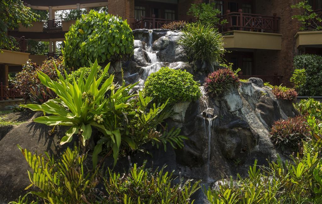 Royal Palms Beach Hotel Kalutara Exterior foto